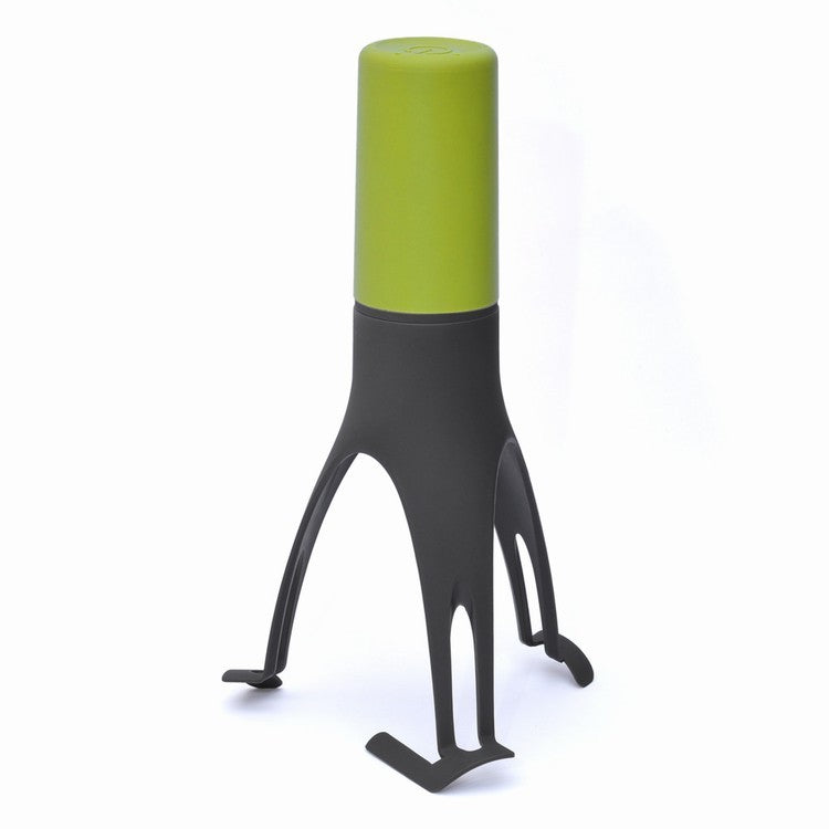 Automatic Triangle Egg Beater